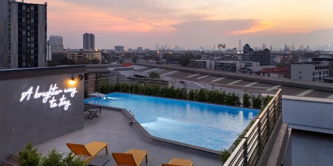 ＼☆1室4名までOK☆／ キャセイパシフィック航空利用 ☆ルーメン バンコク ウドムスック ステーション☆ファイヤーフライ 2ベッドルーム デラックス（朝食付き、キングベッド2台）で過ごす バンコク3泊4日｜往路発:午前/復路発:早朝～午前